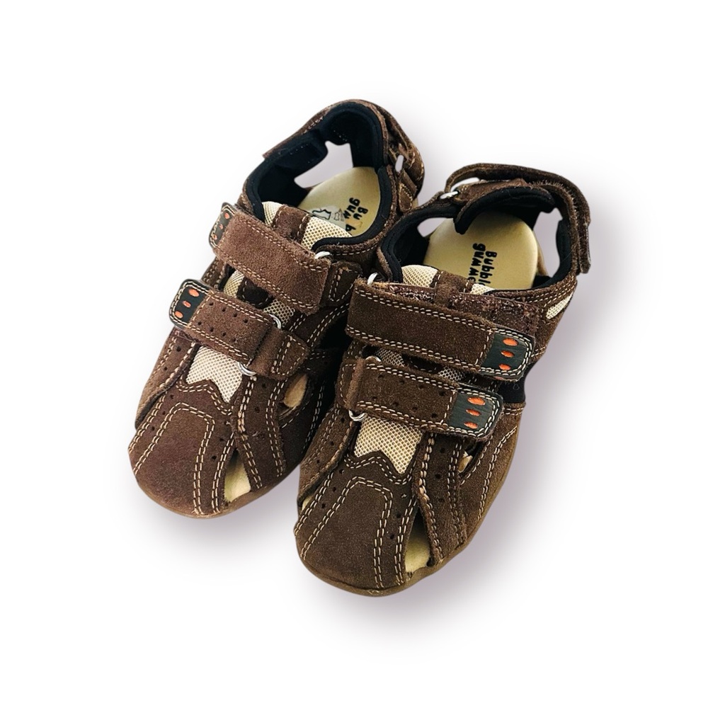 NWOT Bubble Gummers Suede Sandals 
EU Size 27/ US Size 9